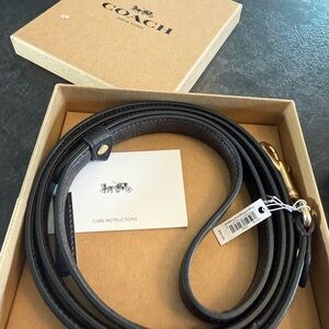Coach Black Leather Dog Leash with Gold Hardware (Small)